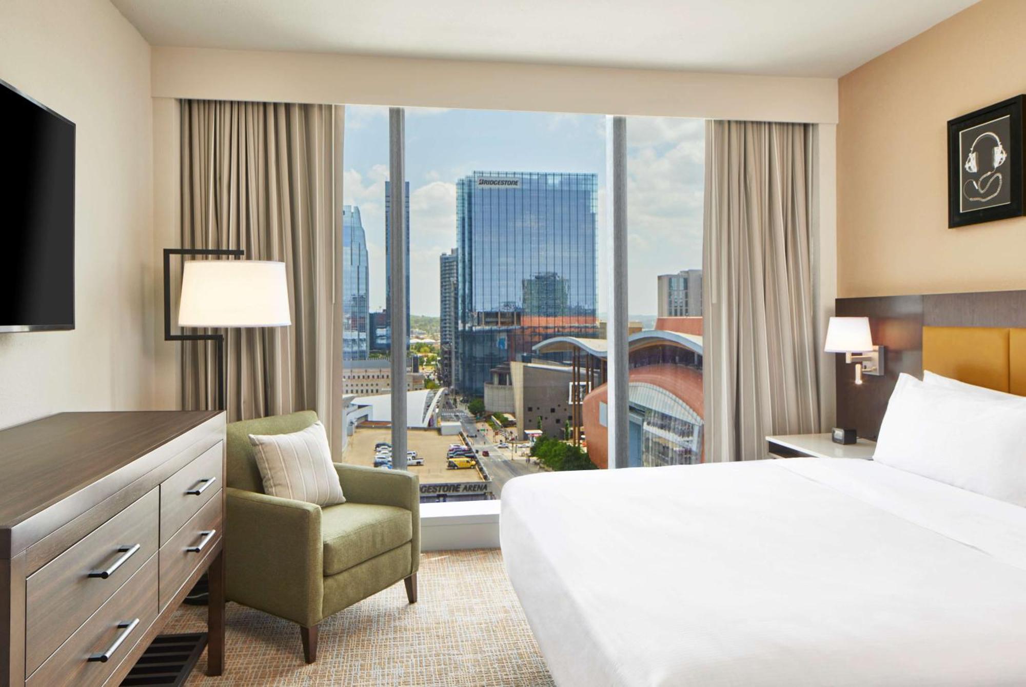Embassy Suites By Hilton Nashville Downtown Экстерьер фото